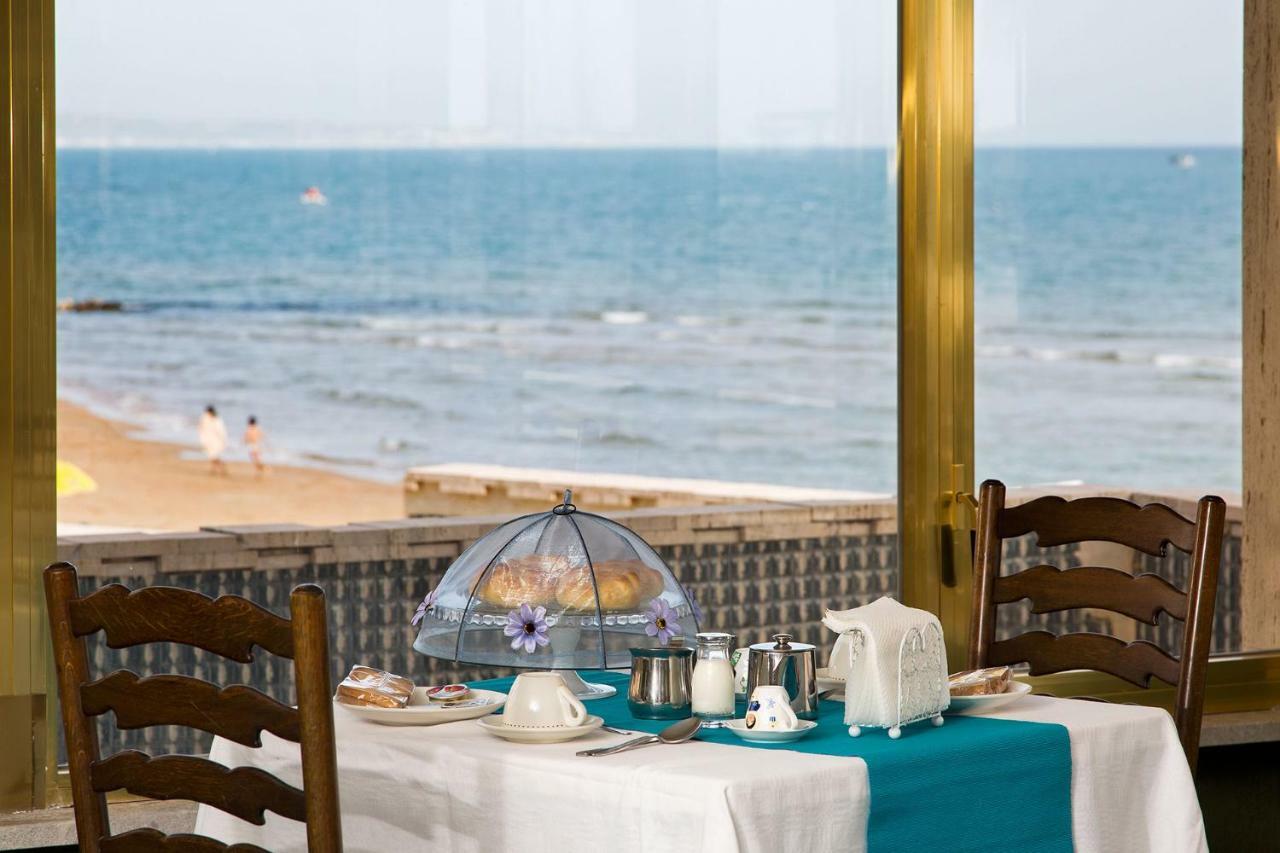 L'Onda Acomodação com café da manhã Marina di Ragusa Exterior foto